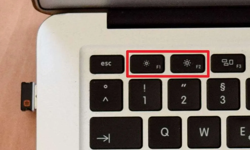3 Cara Mengatur Kecerahan Layar PC/Laptop 5 Laptop 3 Cara Mengatur Kecerahan Layar PC/Laptop 5 Laptop