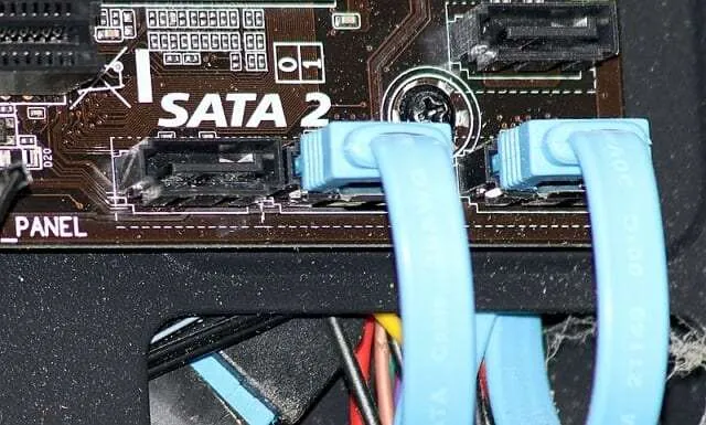 SATA II Cara Mengetahui Motherboard PC Bisa Pasang SSD 4 SATA II