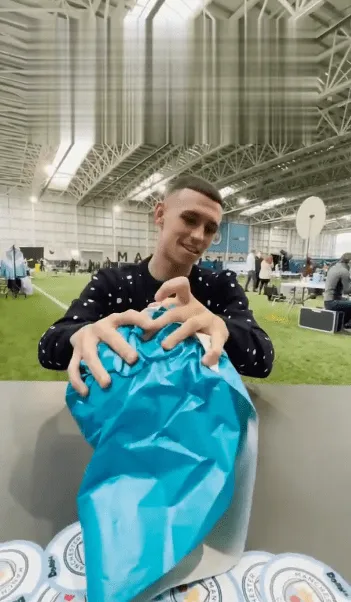 Cara Menghilangkan Watermark Video dengan Mudah dan Cepat 23 hasil hitpaw Cara Menghilangkan Watermark Video dengan Mudah dan Cepat 21 hasil hitpaw
