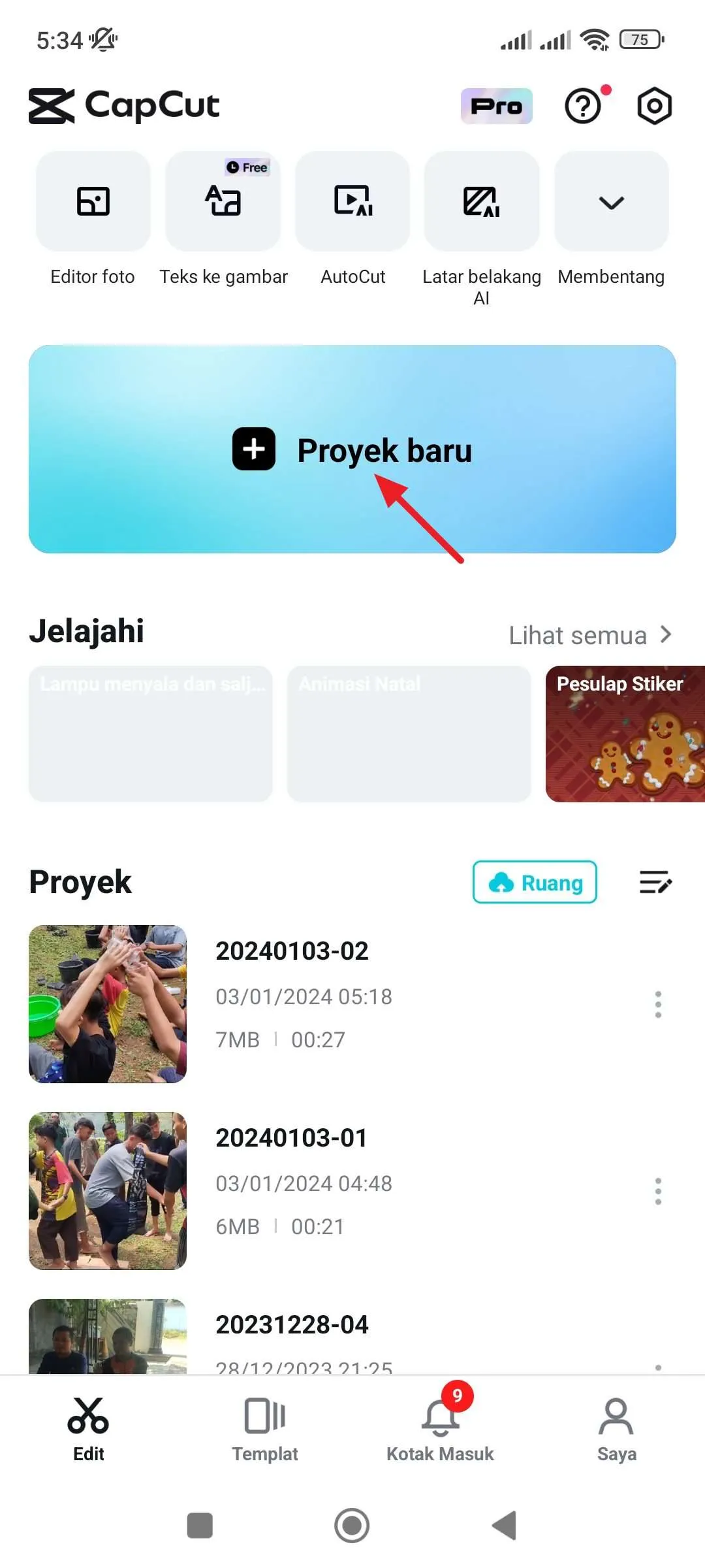 Screenshot 2024 01 03 05 34 26 548 com.lemon .lvoverseas Cara Menggunakan Fitur Freeze pada Video di Aplikasi CapCut 1 Screenshot 2024 01 03 05 34 26 548 com.lemon .lvoverseas